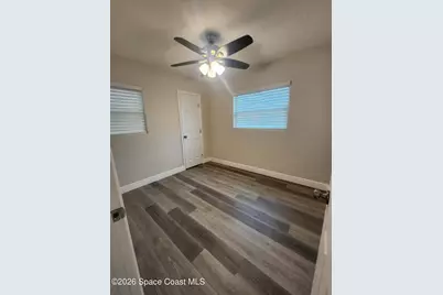6731 Hibiscus Avenue S, Saint Petersburg, FL 33705 - Photo 16