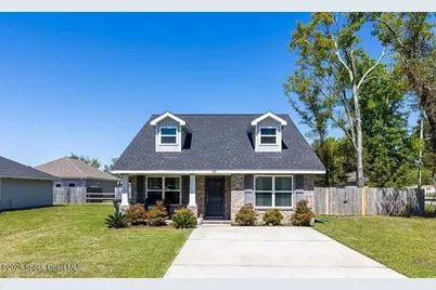 300 Seamarge Lane, Pensacola, FL 32507 - Photo 1