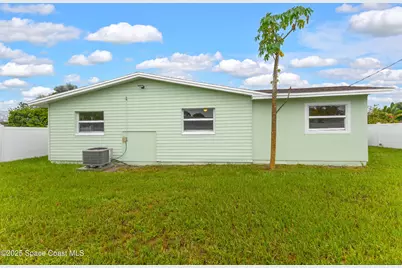 2356 Lakeview Drive, Melbourne, FL 32935 - Photo 8