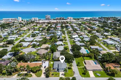 470 Seabreeze Drive, Indialantic, FL 32903 - Photo 2