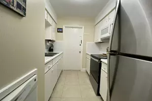8401 N Atlantic Ave, Cape Canaveral, FL 32920 - Photo 14