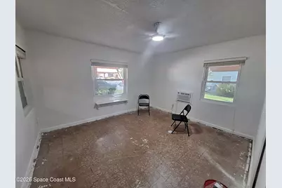122 Beverly Street, Titusville, FL 32780 - Photo 4