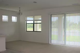 4437 Magenta Isles Dr, Melbourne, FL 32904 - Photo 4