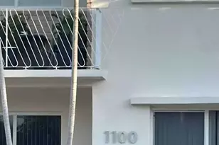 1110 Venetian Way, Miami Beach, FL 33139 - Photo 4