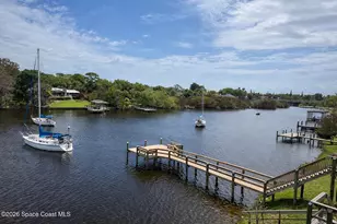 913 Paddleboard Ct, Melbourne, FL 32935 - Photo 2
