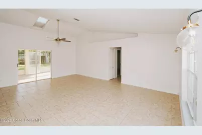 816 Hunters Creek Drive, Melbourne, FL 32904 - Photo 10