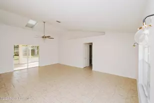 816 Hunters Creek Dr, Melbourne, FL 32904 - Photo 10