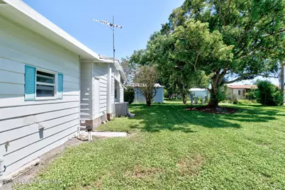 923 Hemlock Street, Barefoot Bay, FL 32976 - Photo 28