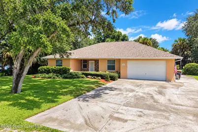 1876 Hedden Place, Vero Beach, FL 32966 - Photo 2