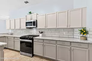 2410 Summer Brook St, Melbourne, FL 32940 - Photo 22