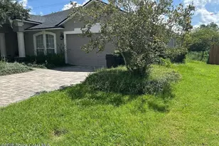 917 Fox Chaple Ln, Jacksonville, FL 32221 - Photo 2