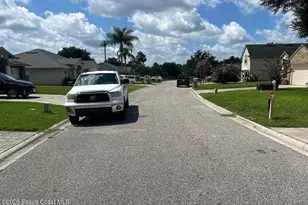 917 Fox Chaple Ln, Jacksonville, FL 32221 - Photo 4