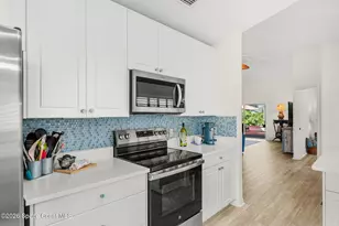 981 Indian Oaks Dr, Melbourne, FL 32901 - Photo 12