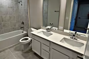 1685 Kendall Pointe Pl, Melbourne, FL 32935 - Photo 18