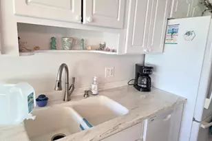 4700 Ocean Beach Blvd, Cocoa Beach, FL 32931 - Photo 10