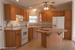1271 Shell Ct NE, Palm Bay, FL 32907 - Photo 8