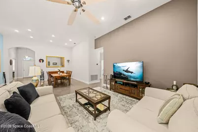 4610 Leo Lane, Melbourne, FL 32935 - Photo 16