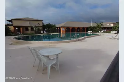 241 San Juan Circle, Melbourne, FL 32935 - Photo 2