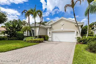 1449 W Island Club Square, Vero Beach, FL 32963 - Photo 1