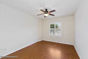 1020 Venetian Dr, Melbourne, FL 32904 - Photo 10