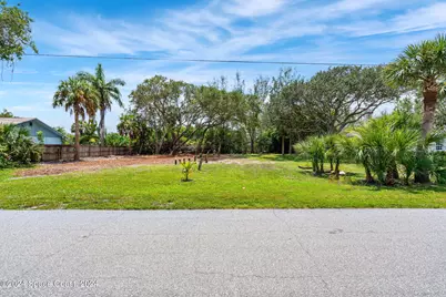 329 Beverly Court, Melbourne Beach, FL 32951 - Photo 2