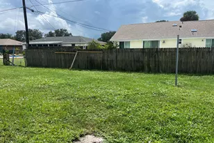 2140 Clover St NE, Palm Bay, FL 32905 - Photo 8