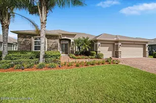 655 Gleneagles Dr SE, Palm Bay, FL 32909 - Photo 1