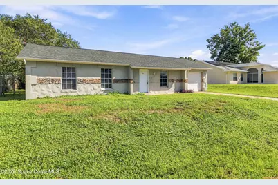 643 Binney Street NE, Palm Bay, FL 32907 - Photo 2