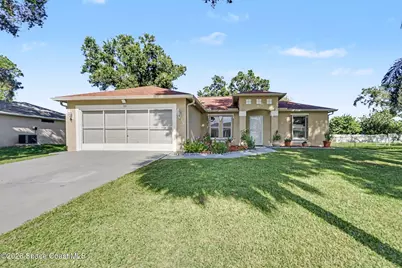 131 Eureka Avenue NE, Palm Bay, FL 32907 - Photo 2