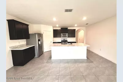 392 Ocarina Street SW, Palm Bay, FL 32908 - Photo 6