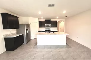 392 Ocarina St SW, Palm Bay, FL 32908 - Photo 6