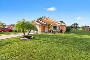 301 Bougainvillea St NW, Palm Bay, FL 32907 - Photo 34