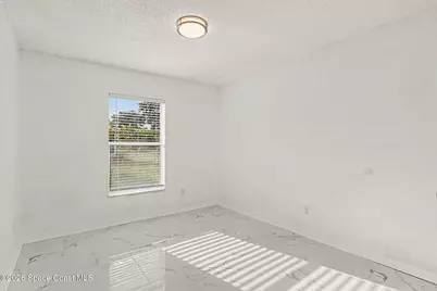 301 Bougainvillea Street NW, Palm Bay, FL 32907 - Photo 16