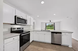 1568 Seeley Cir NW, Palm Bay, FL 32907 - Photo 14