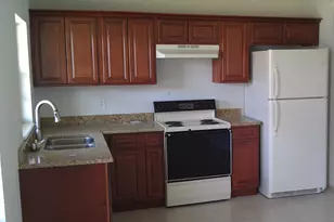 123 Roosevelt Ave, Cocoa Beach, FL 32931 - Photo 2