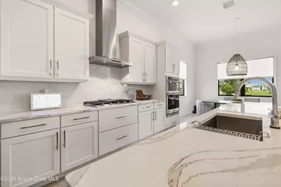2470 Pescara Court, Melbourne, FL 32940 - Photo 8