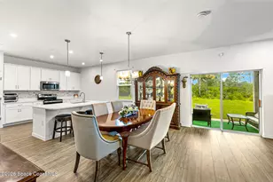 3210 Viridian Cir, West Melbourne, FL 32904 - Photo 10