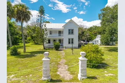 13875 N Indian River Drive, Sebastian, FL 32958 - Photo 12