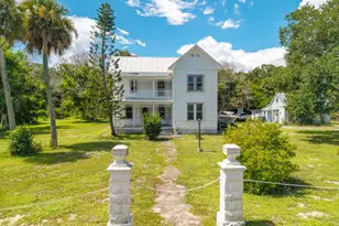 13875 N Indian River Dr, Sebastian, FL 32958 - Photo 12