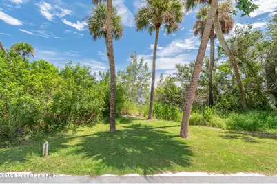 13875 N Indian River Drive, Sebastian, FL 32958 - Photo 18