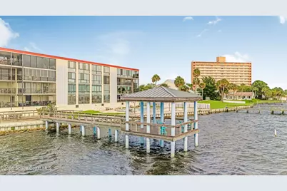 525 Indian River Avenue #306, Titusville, FL 32796 - Photo 4