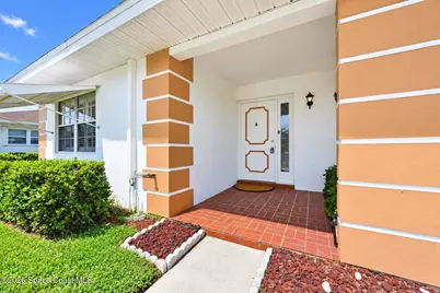 828 Timberview Drive #A, Fort Pierce, FL 34982 - Photo 2