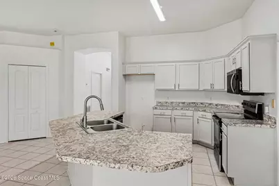 741 Pepper Street NE, Palm Bay, FL 32907 - Photo 10