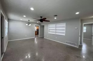 715 Clarke Ave, Melbourne, FL 32935 - Photo 6
