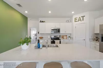 875 Dockside Drive SW, Palm Bay, FL 32908 - Photo 8