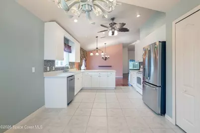3642 Shawnee Lane, Melbourne, FL 32901 - Photo 10