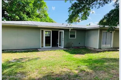 117 Fontaine Street, Melbourne Beach, FL 32951 - Photo 18