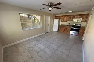 7 Oak St, Cocoa, FL 32922 - Photo 4