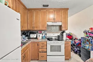 2410 Myrtle Ave, Mims, FL 32754 - Photo 18