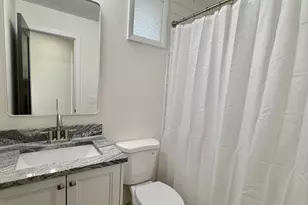 557 Chantilly Dr, Melbourne, FL 32935 - Photo 28